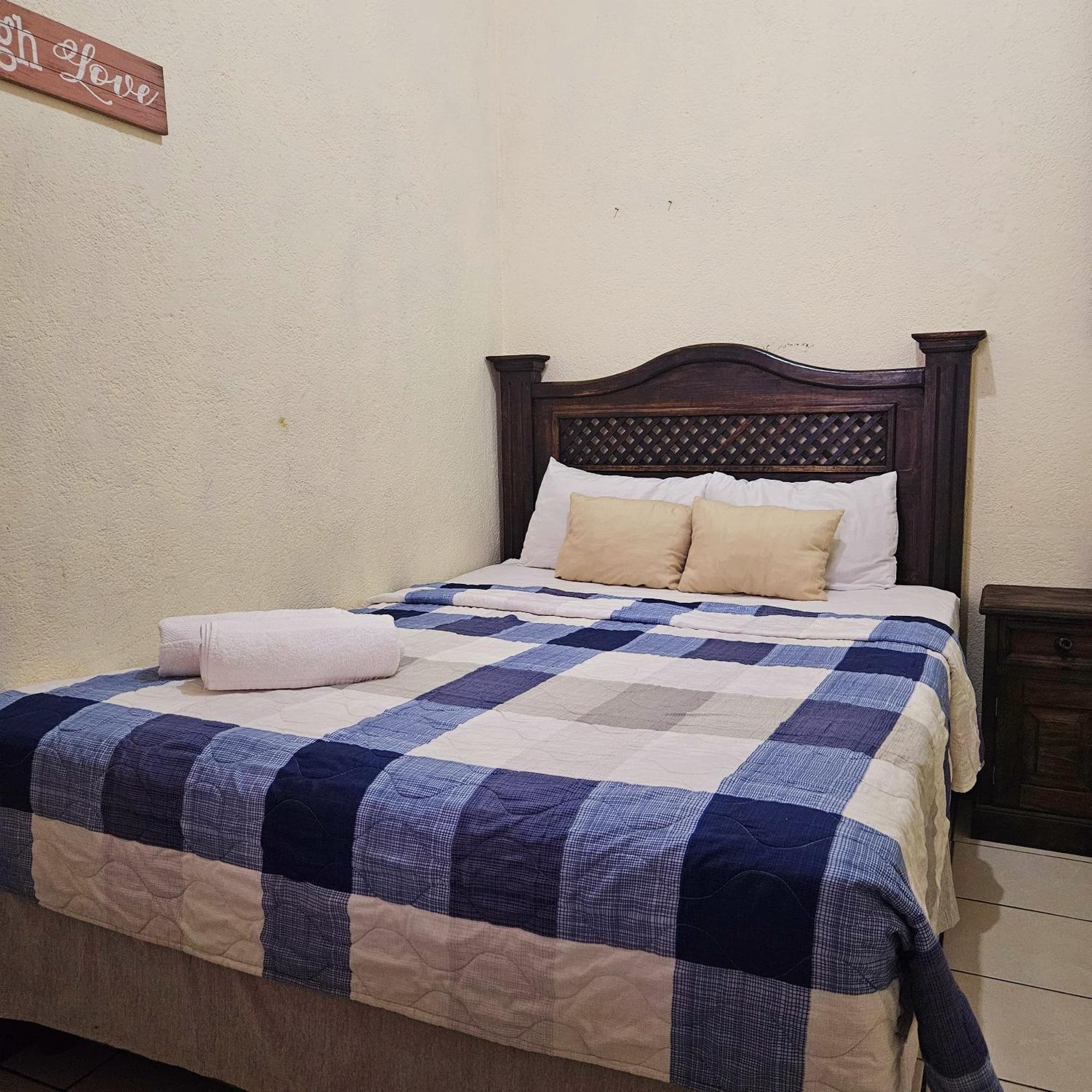 فندق Cermeno'S House أنتيغوا غواتيمالا المظهر الخارجي الصورة